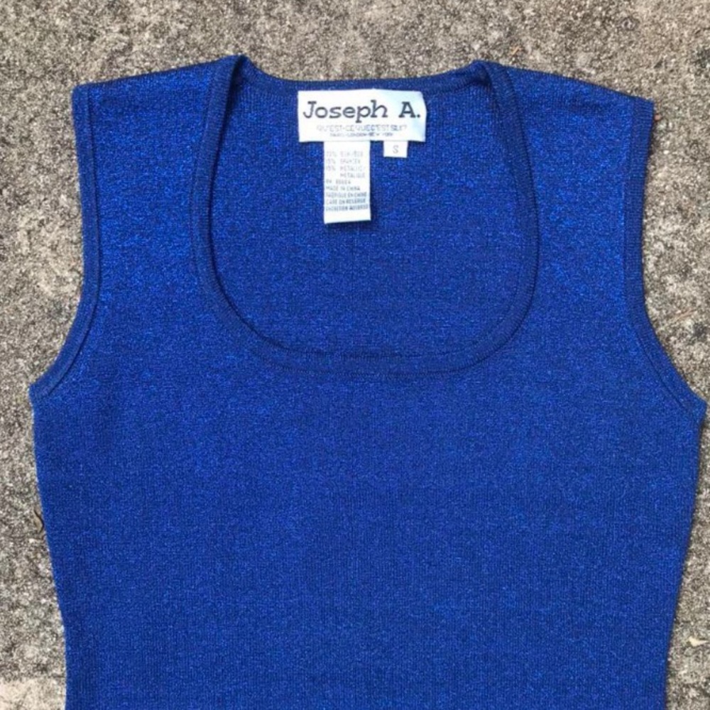 90s shimmer blouse 💋 square neckline and blue sparkle details
